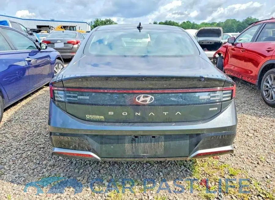 KMHL64JA8RA366088# 6