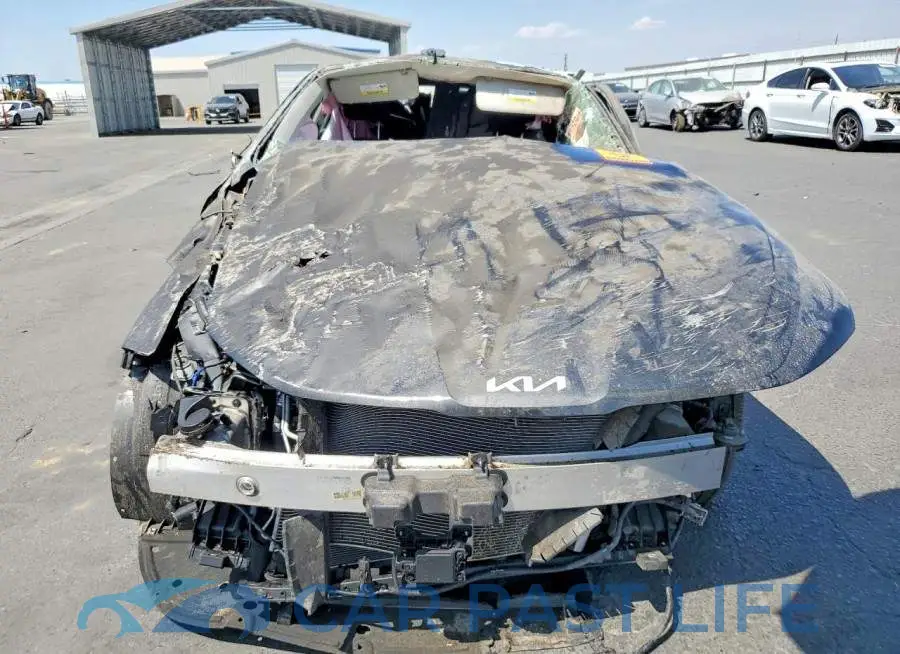 KNAG24J70T5432829# 5