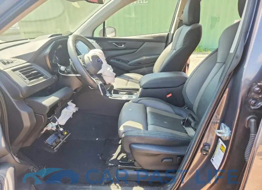 4S4WMAKD0P3422925# 7