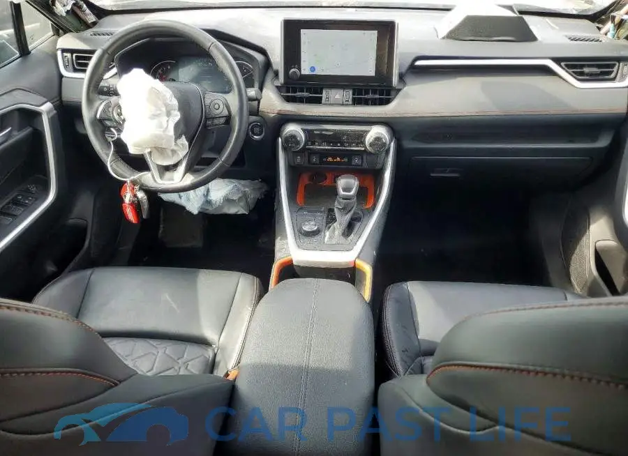 2T3J1RFV8RW450612# 8