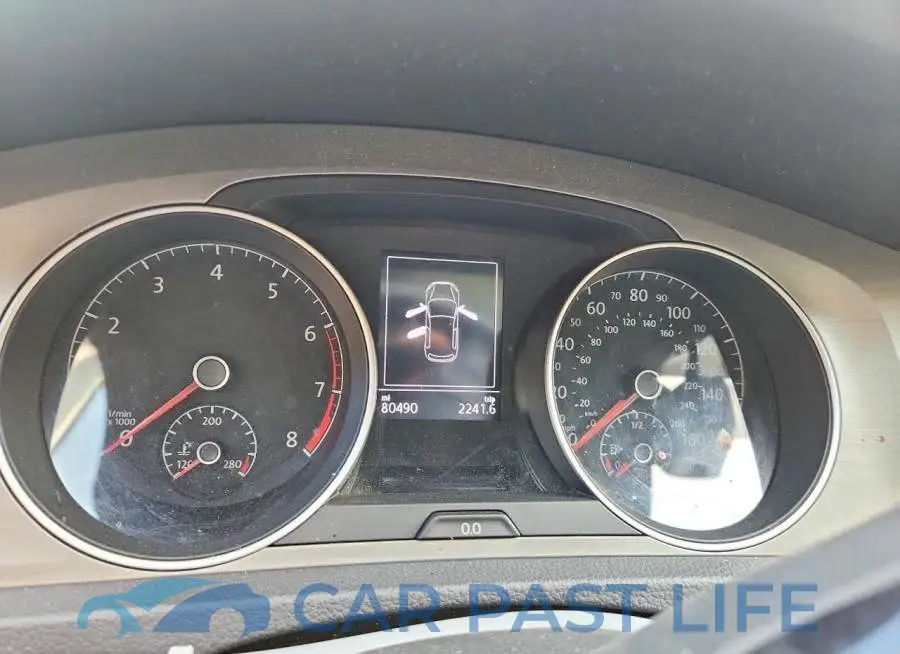 3VW217AU5HM037924# 9