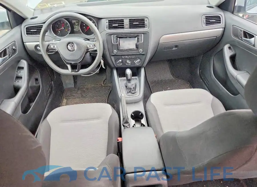 3VW2B7AJ4JM217467# 8