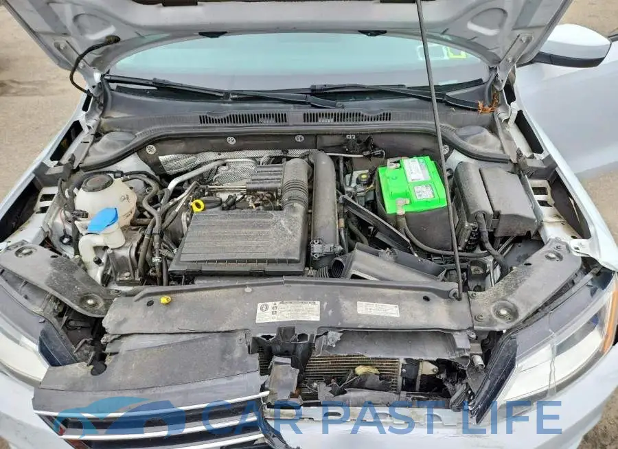 3VW2B7AJ4JM217467# 11