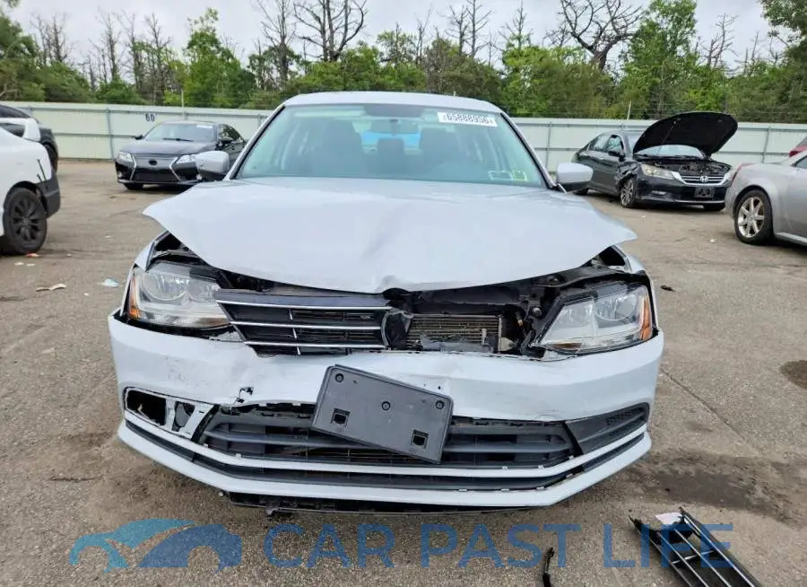 3VW2B7AJ4JM217467# 5