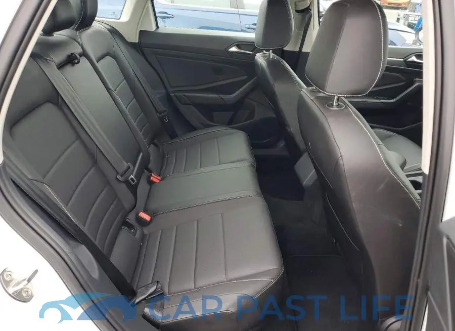 3VW7M7BU7PM052337# 10