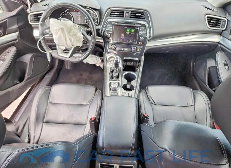 1N4AA6CV6LC360300# 8