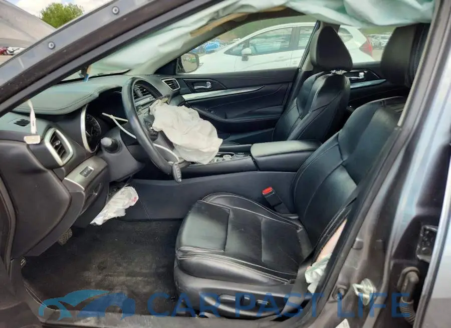1N4AA6CV6LC360300# 7