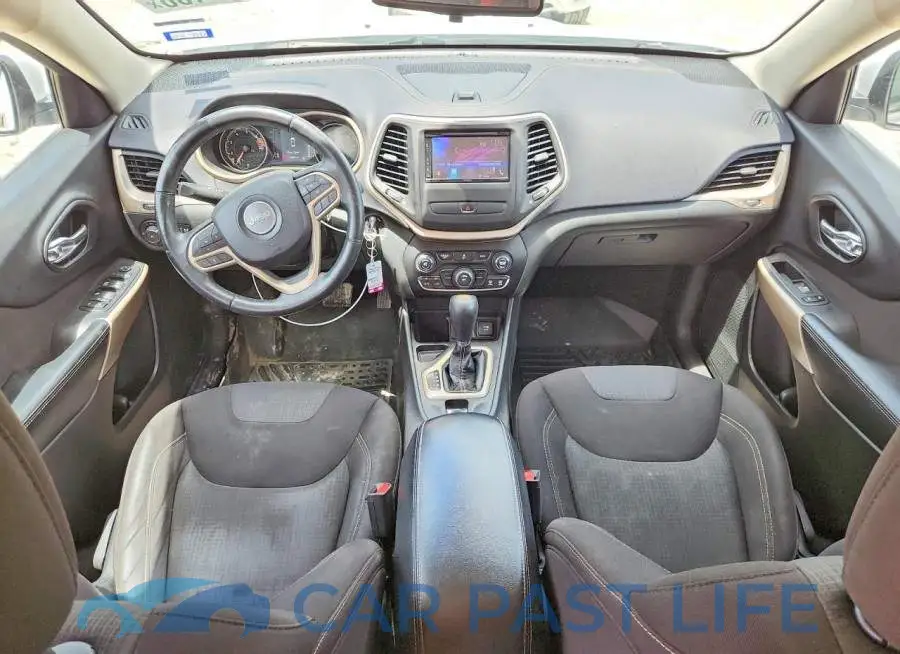 1C4PJLCB8HW653730# 8