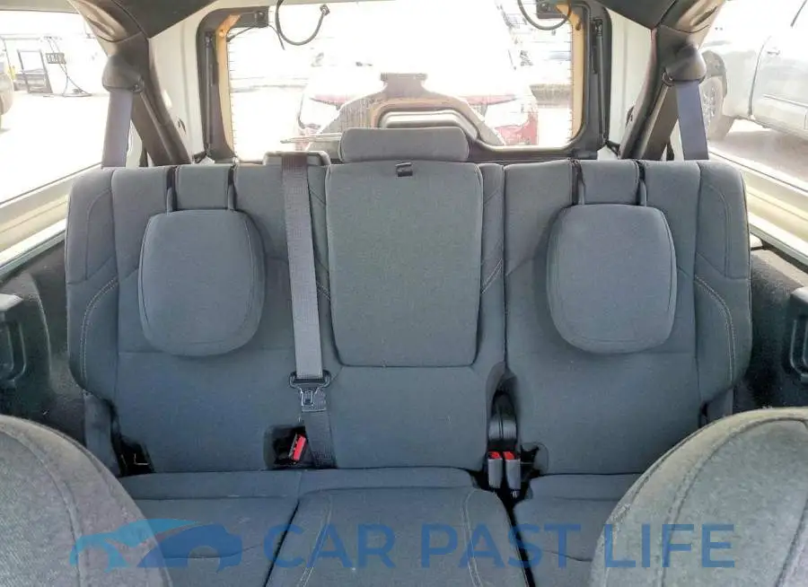 1C4RJXN63RW142539# 10
