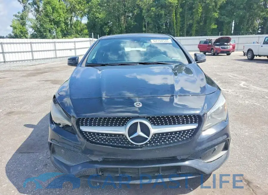 WDDSJ4EB3JN519044# 5