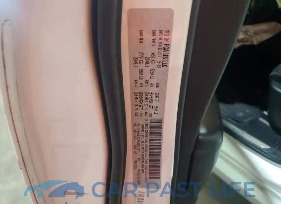 1C4RDHDG3KC797895# 13