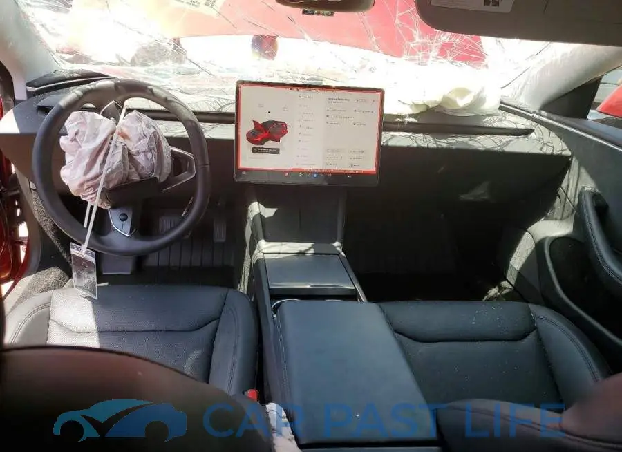 5YJ3E1EB5RF847917# 8