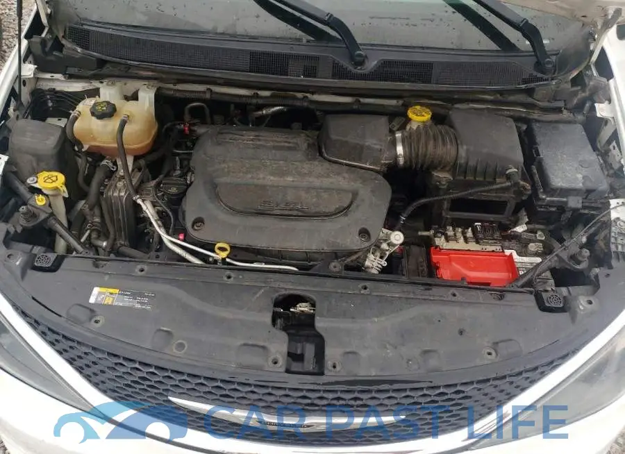 2C4RC1DG4MR549739# 12