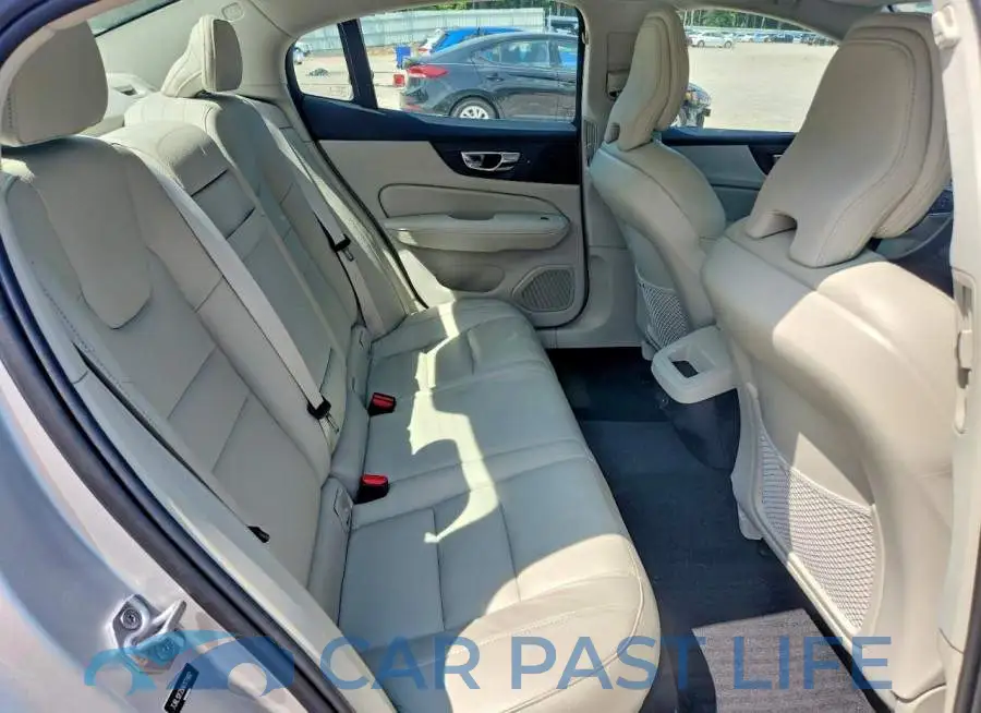 7JRL12FZ5NG177882# 10