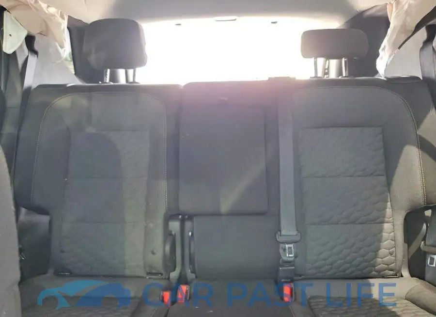 3GNAXJEV3JL267994# 10