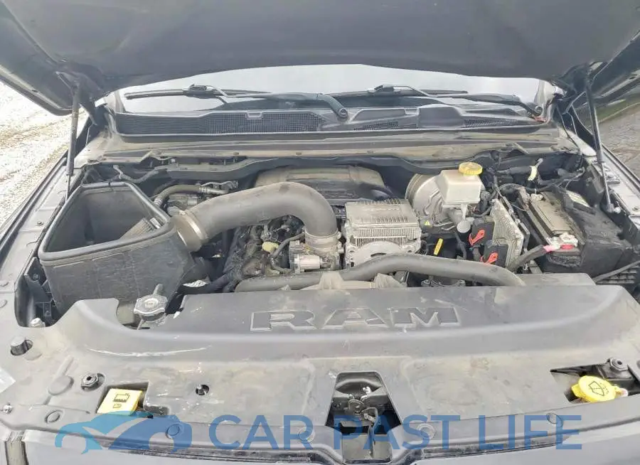 1C6SRFFT5LN402713# 11