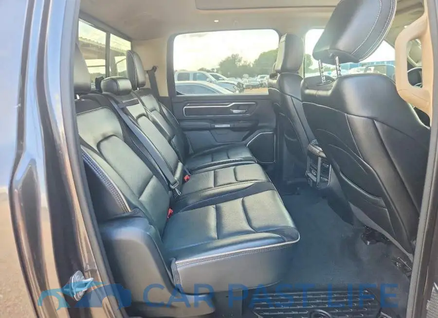 1C6SRFJT5LN240380# 10