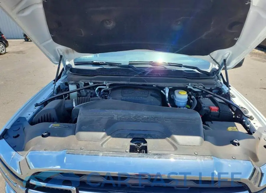3C63RRGJXSG525871# 11