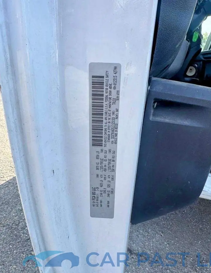 3C6TRVAG5LE123193# 10