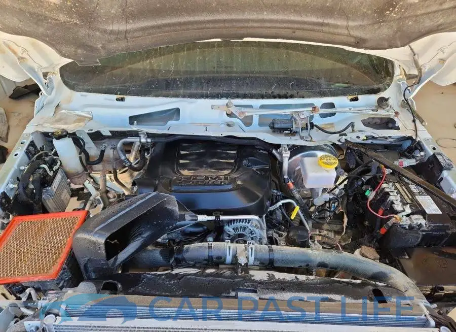 3C6UR5HJ5TG209565# 11