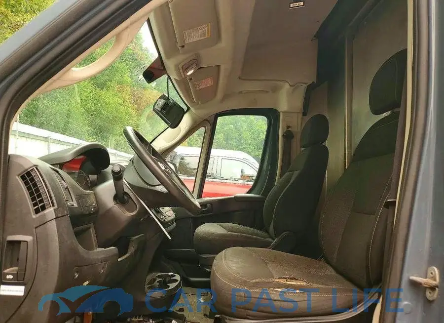 XC6TRVDG5KE518078# 7