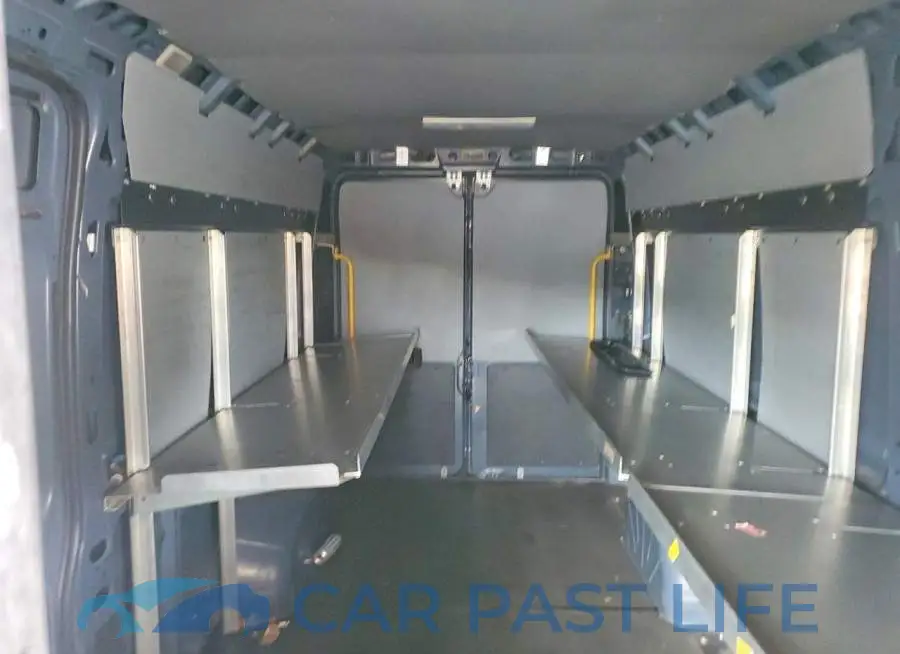 XC6URVJG9LE136789# 10