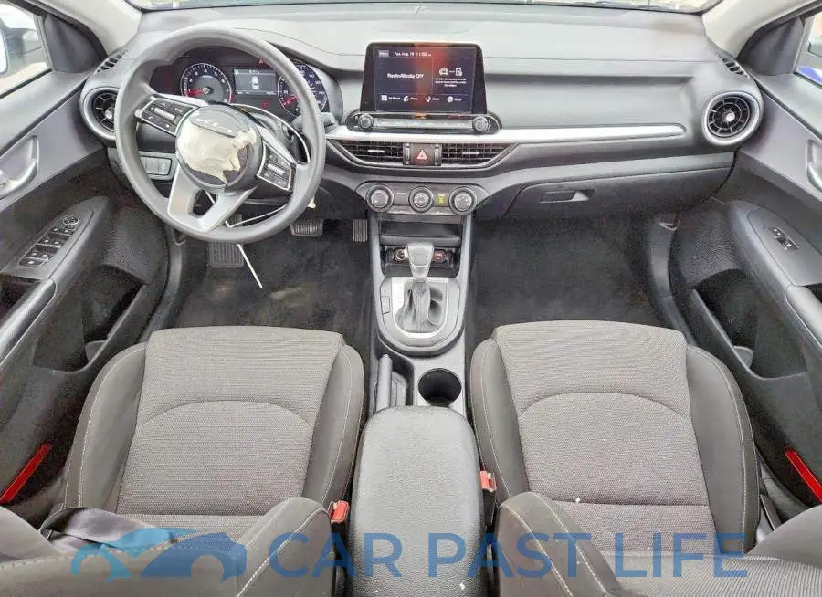 3KPF24AD2RE790452# 8