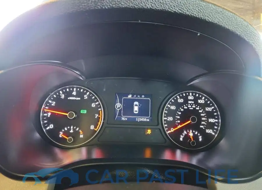 5XXGT4L31JG261723# 9