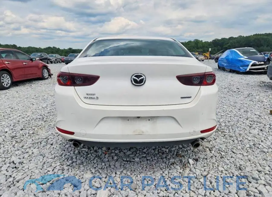 3MZBPABM8MM207617# 6