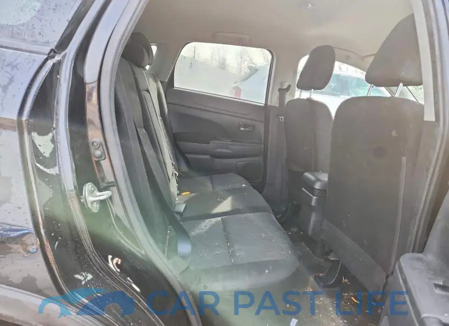 JA4ARUAU8NU002527# 11