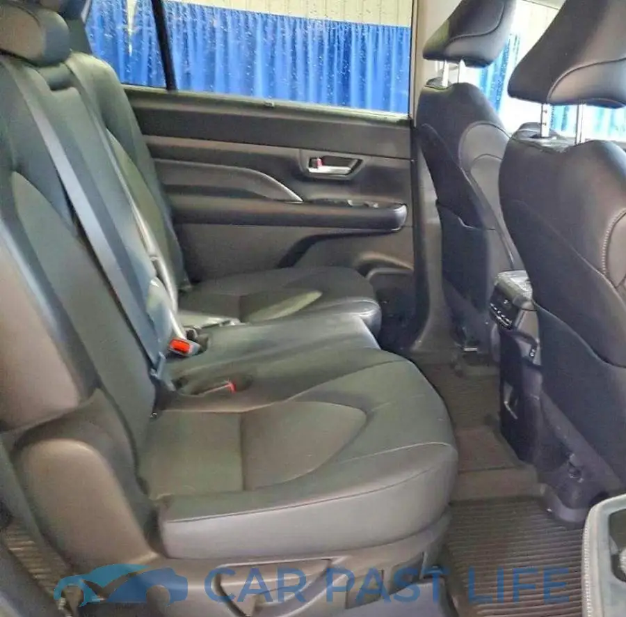 5TDAAAB59RS037722# 11
