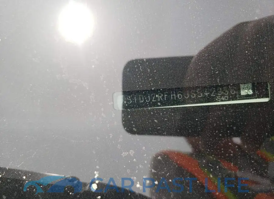 5TDJZRFH6JS542956# 12
