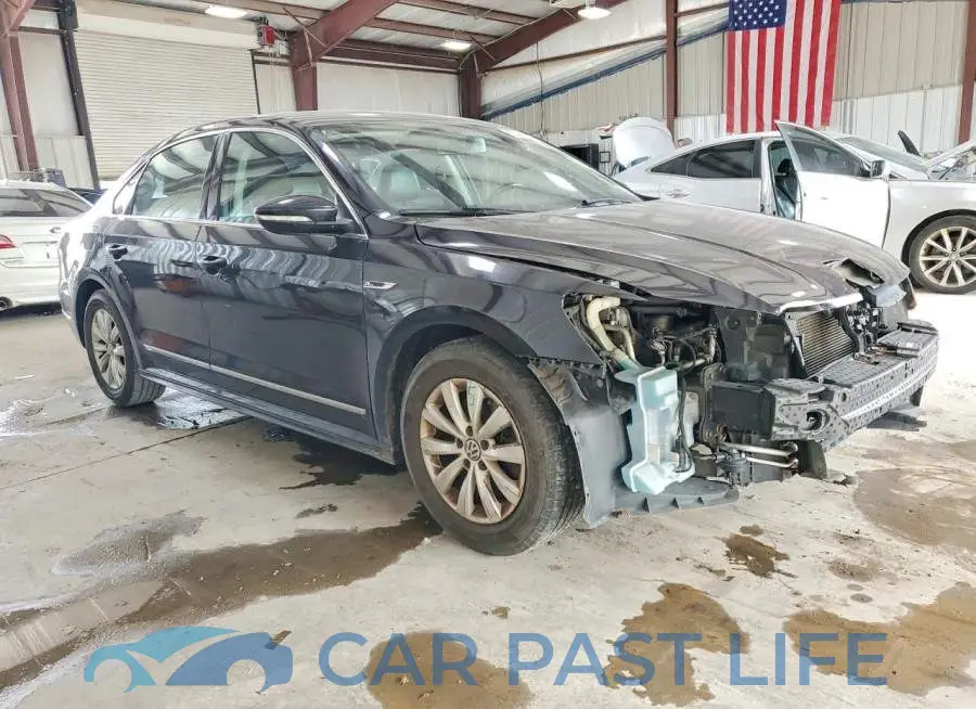 1VWDT7A30HC035509# 4