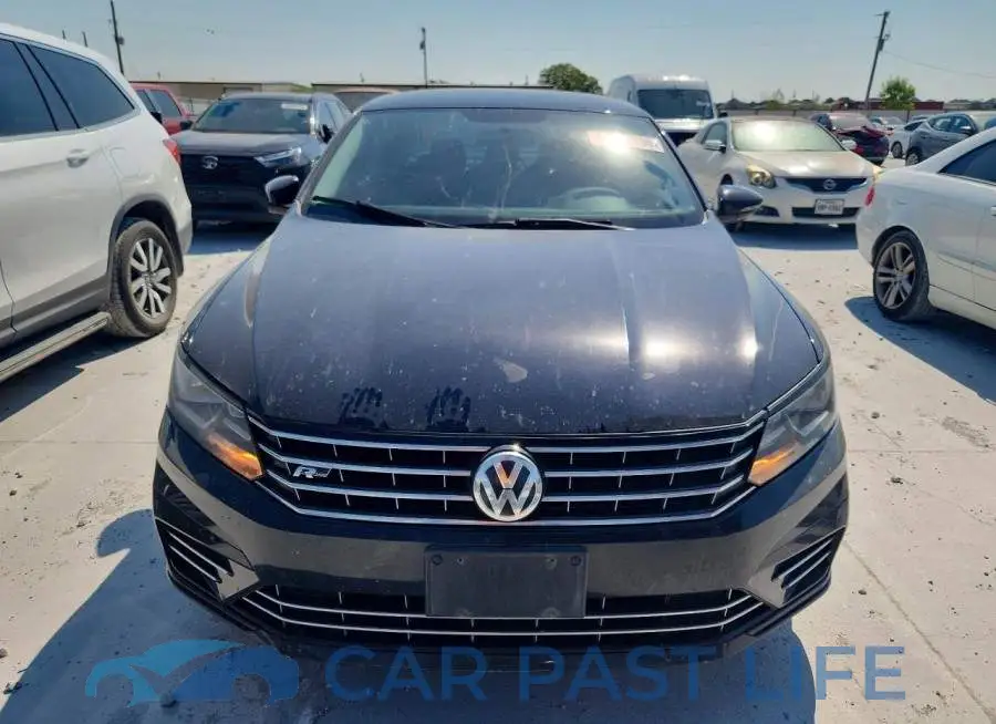 1VWDT7A32HC072643# 5