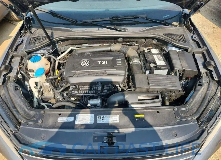 1VWDT7A37HC085002# 11