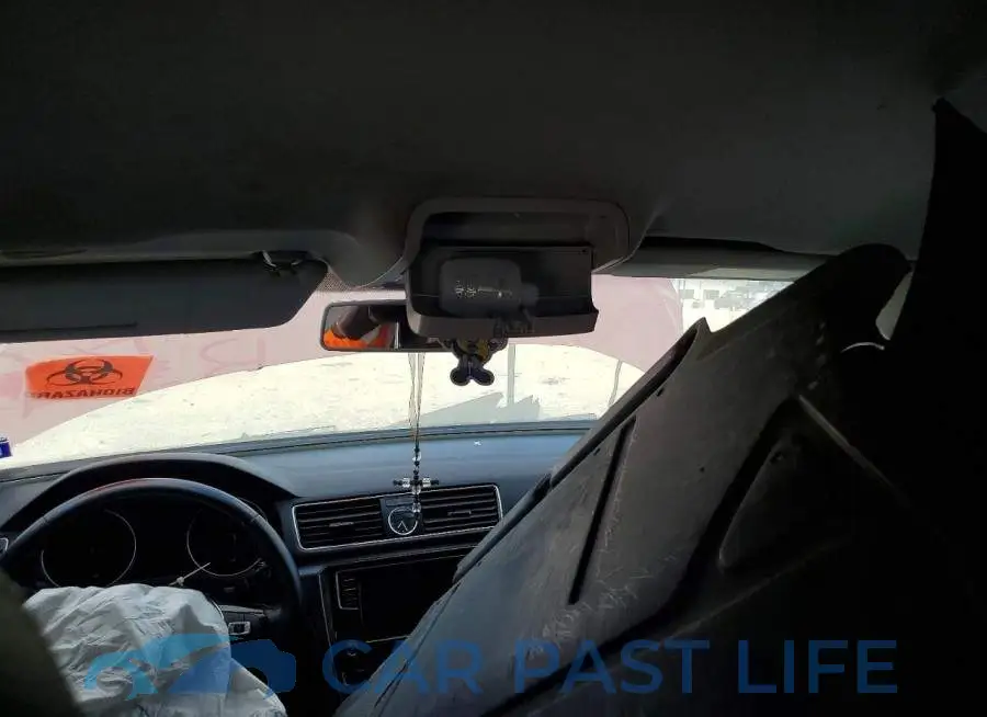 1VWDT7A38HC060593# 8