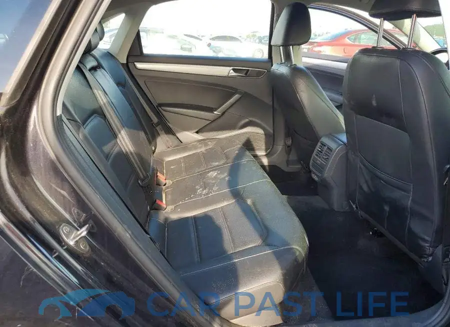 1VWLA7A3XKC002350# 10