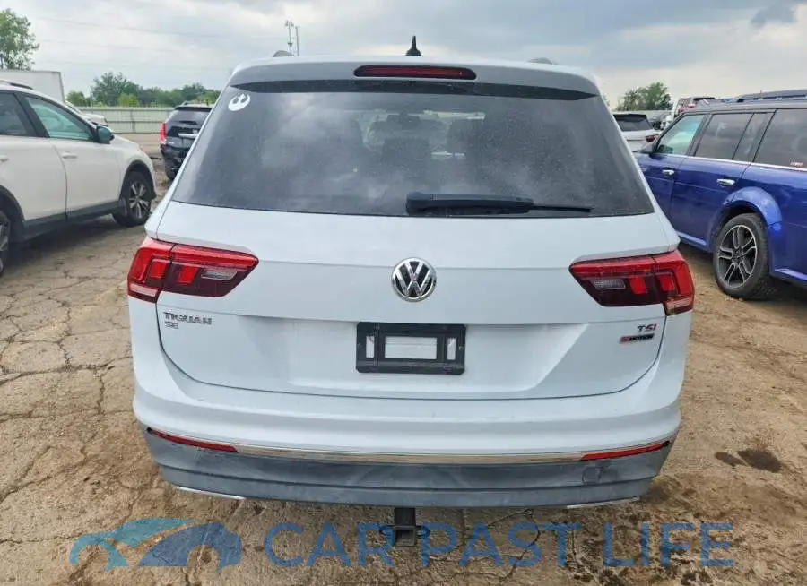3VV2B7AX5JM222184# 6