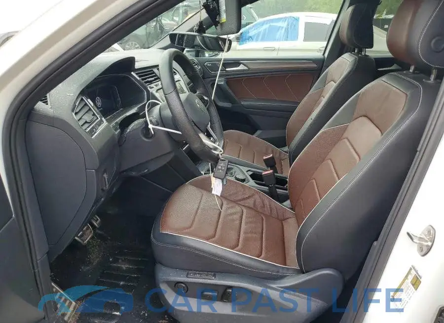 3VV4B7AX1RM169522# 7