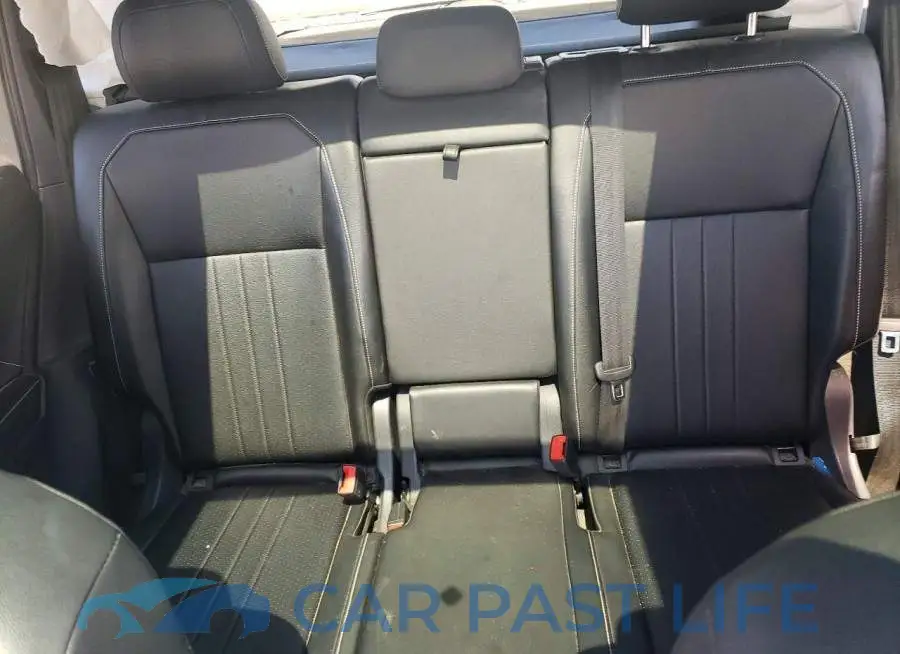 3VV8B7AX6RM102934# 10