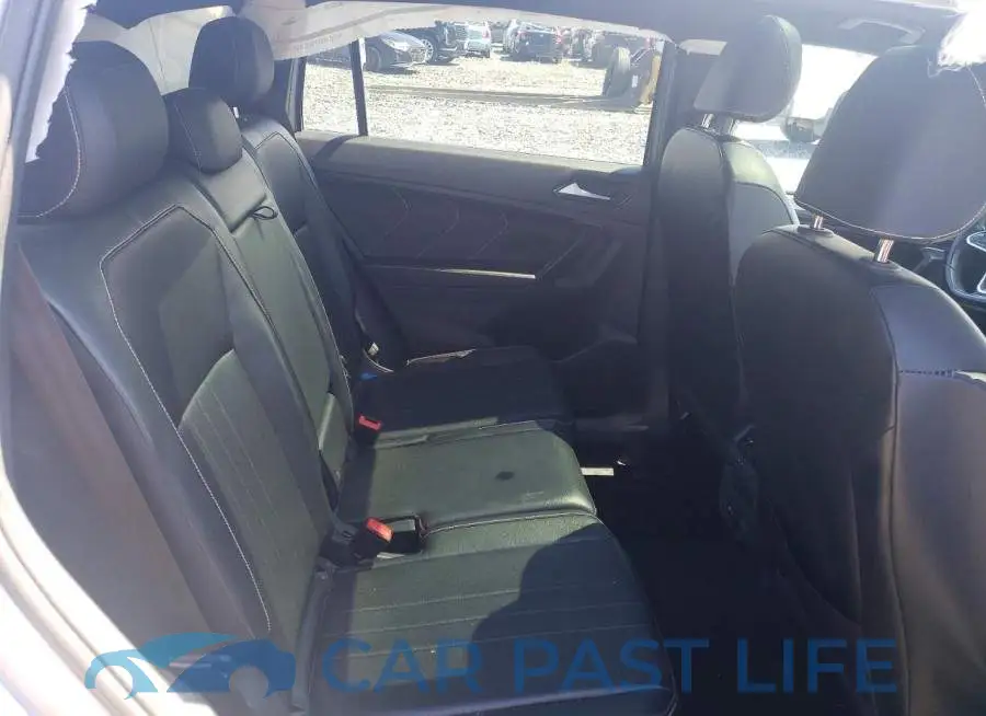 3VV8B7AX6RM102934# 11