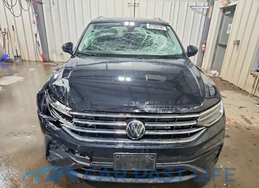 3VVMB7AX4RM170602# 5