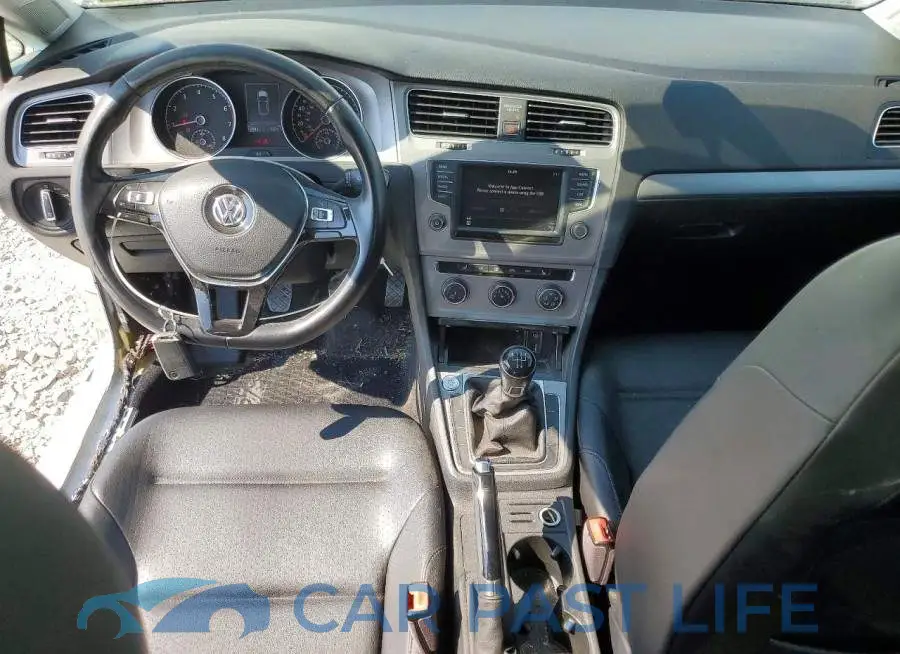 3VW117AU2HM066048# 8