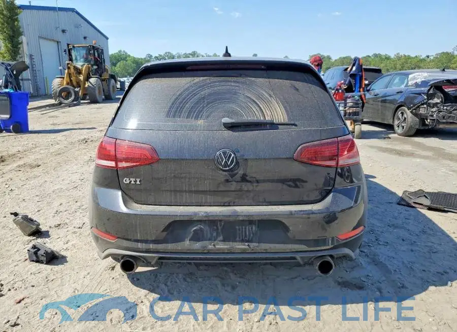 3VW447AU1JM251783# 6