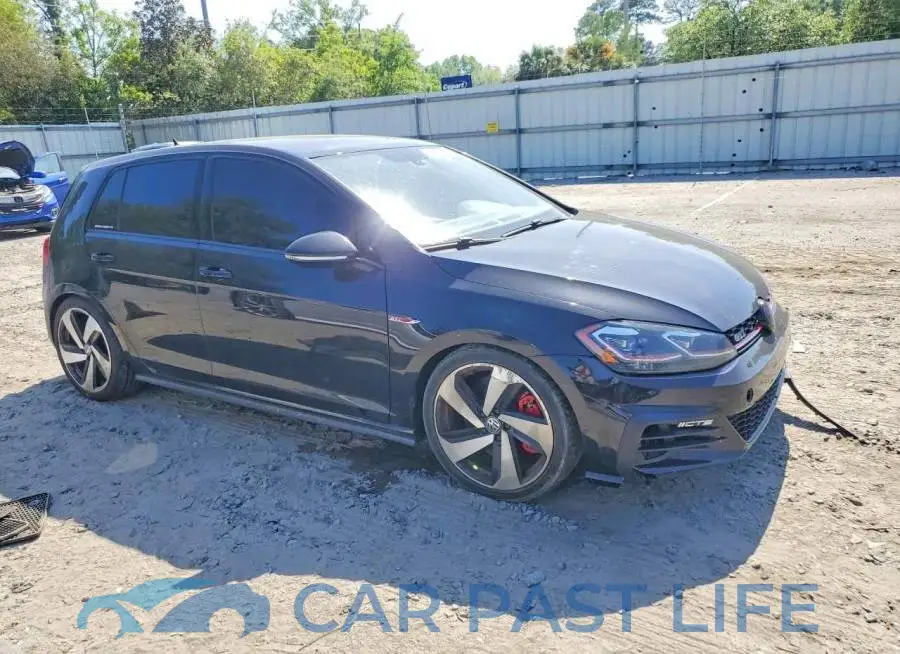 3VW447AU1JM251783# 4