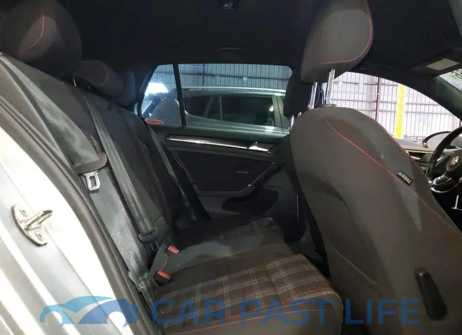 3VW4T7AU7HM072855# 10