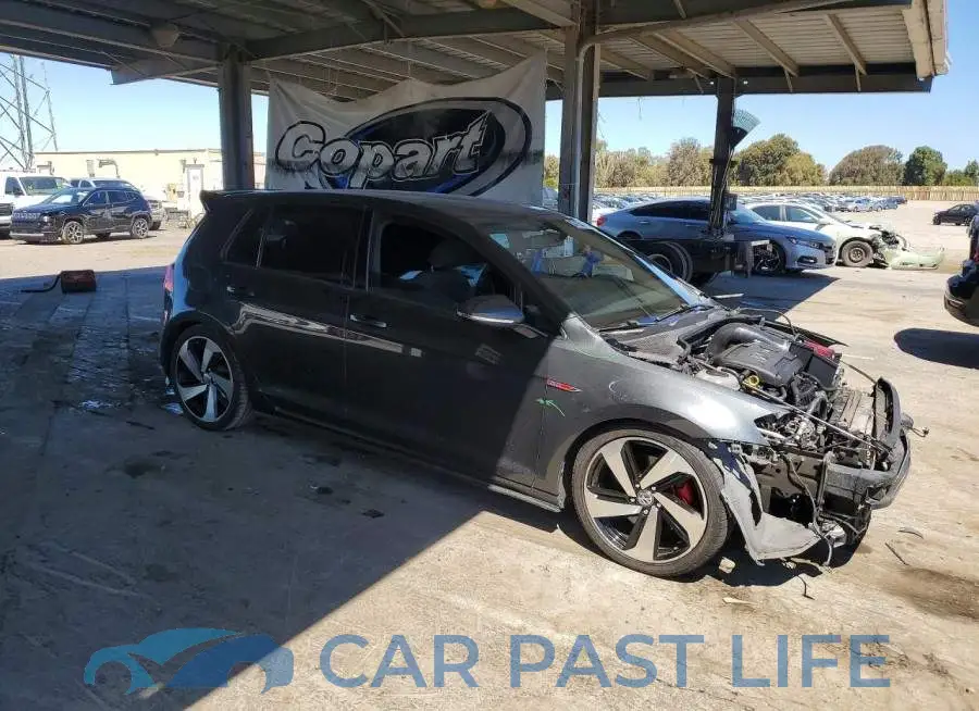 3VW4T7AU8HM016861# 4