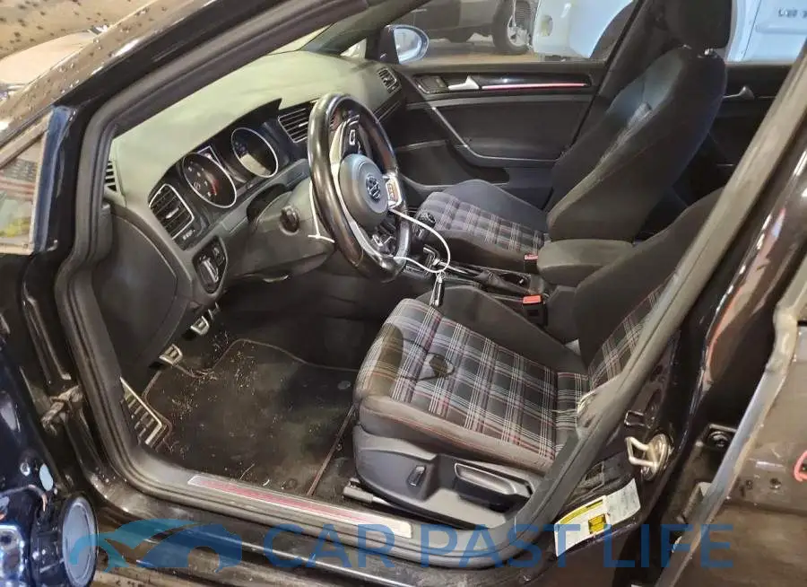 3VW547AU1HM062484# 7
