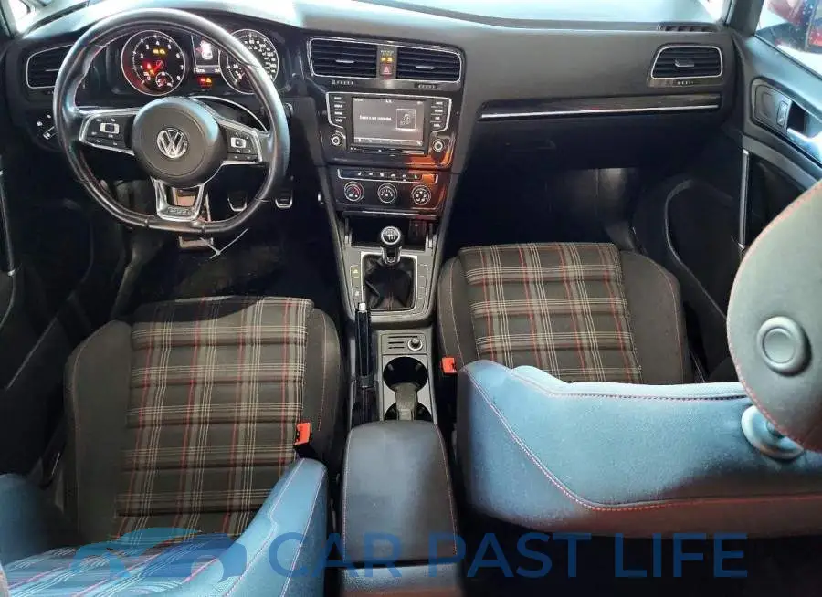 3VW5T7AU7HM075467# 8