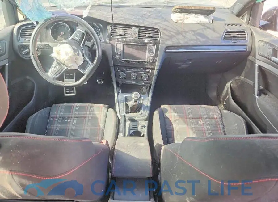 3VW5T7AU9HM009065# 8